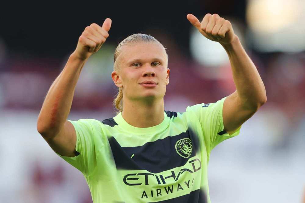 替补登场已尽力！布莱克16中6得到14分11篮板4助攻（替补上阵竭尽全力：布莱克14分11板4助，16投6中）