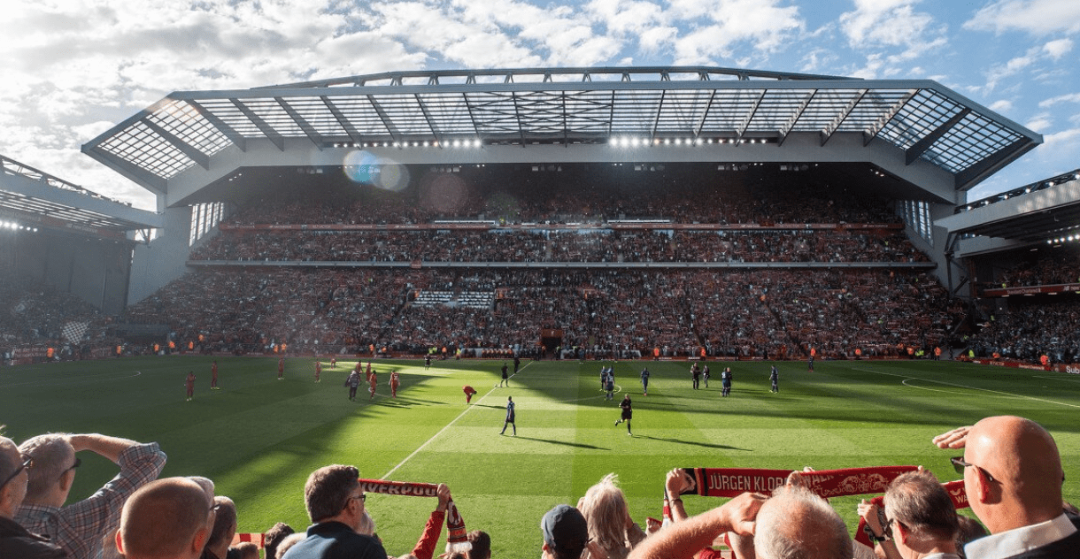 超级铁人！B费休战1个月已是他生涯最长伤病，在曼联5年仅伤缺两场（铁人本色！B费因伤缺阵1个月创生涯最长伤停，曼联五年仅因伤缺席2场）