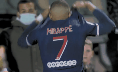 马卡：马塞洛之子恩佐-阿尔维斯首次入选欧青赛皇马U19大名单（马卡：马塞洛之子恩佐-阿尔维斯首度入围皇马U19欧青赛大名单）