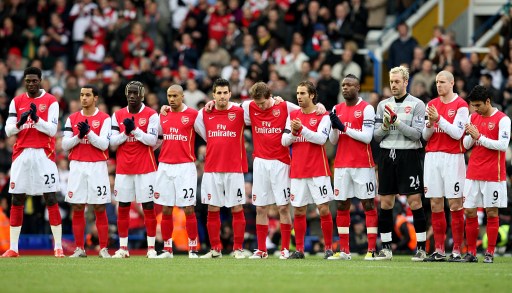 国安队备战亚冠：两天假期后的全力以赴（国安备战亚冠：两日休整后全情投入）