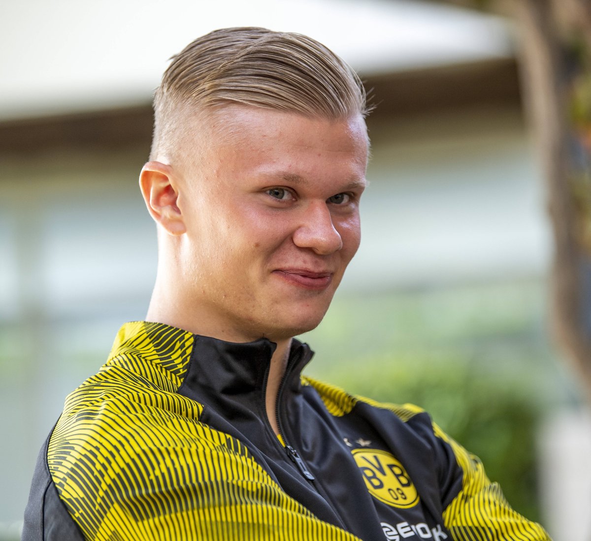 尤尔曼德：胜败乃足球的常态；我们和多特的表现非常接近（尤尔曼德：胜负皆常事，我们与多特表现旗鼓相当）